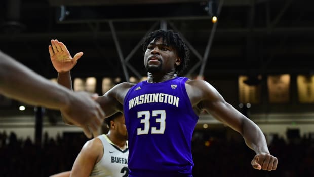 Isaiah Stewart #1_Ron Chenoy